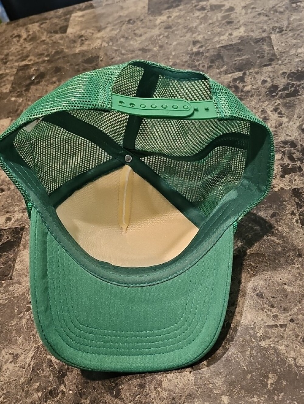 Green and White Parrot Mesh Trucker Hat - Picture 6 of 6